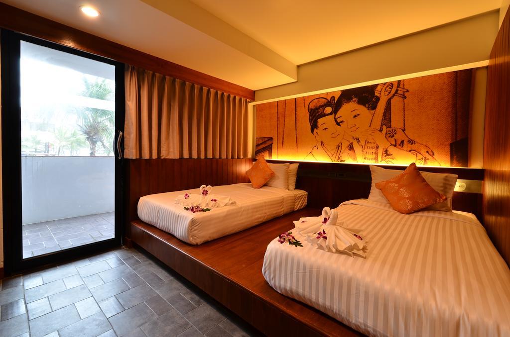 Lap Roi Karon Beachfront By Shanaya Kültér fotó